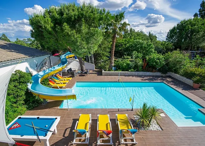 La Combe Blanche - Toboggan Aquatique Privee Willa *